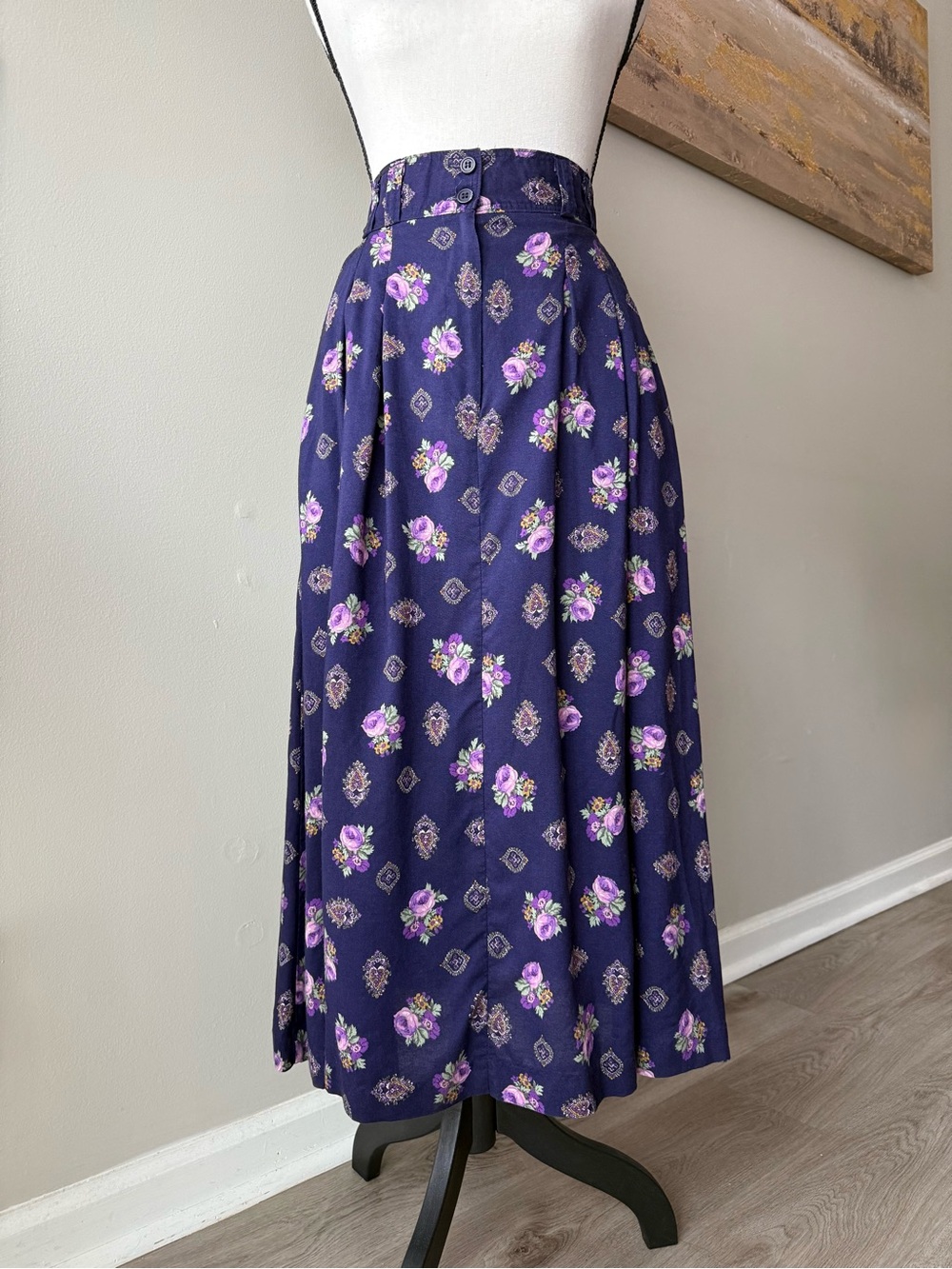 Vintage Mulberry Square Floral A-Line Pleated Midi Skirt Size 8 25” Waist